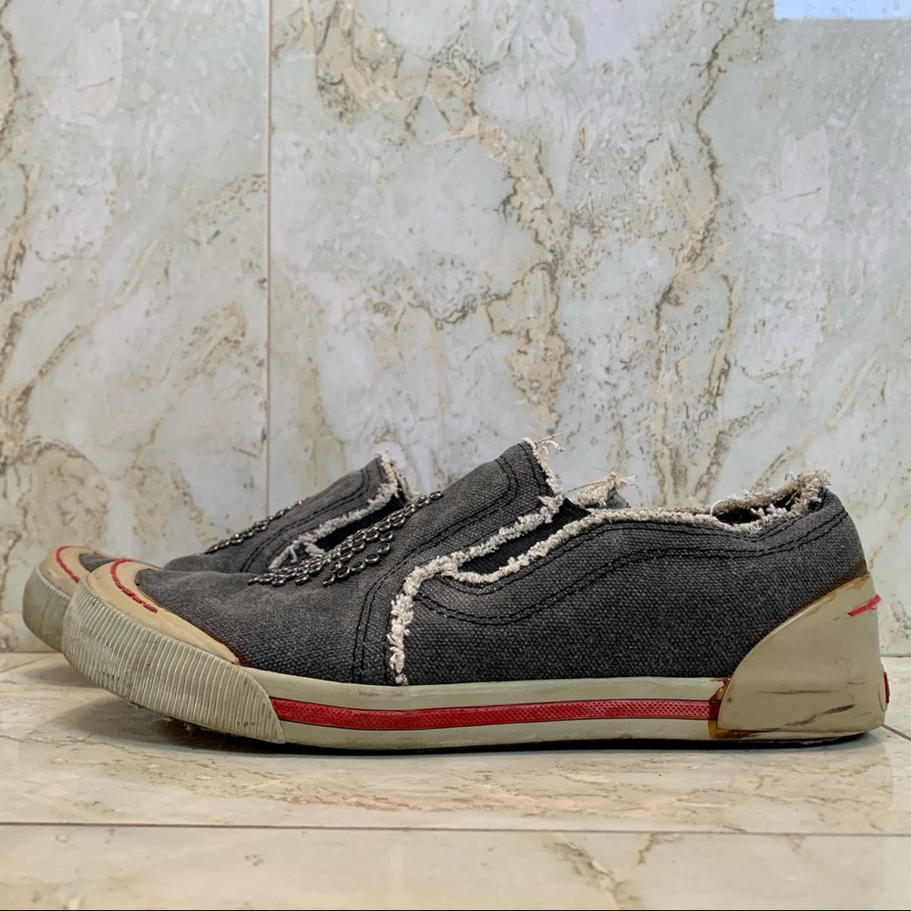 MIA Slip-On - 7.5